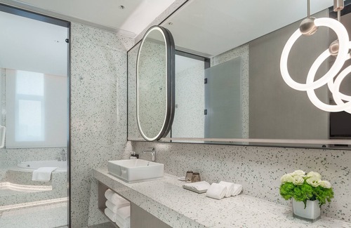 Shiqi District Hotel | EVEN Hotel Zhongshan City Center by IHG
