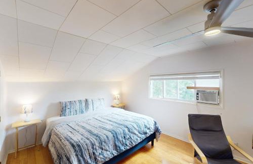 Eugene House | Evergreen Hideaway