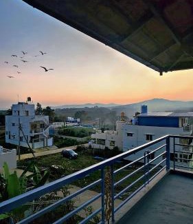 Huliyarahalli House | Evergreen Shola View