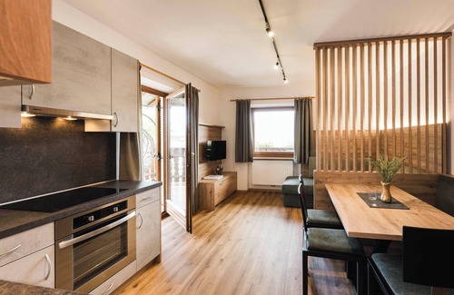 Villa Apartment | every day wake up overlooking the wonderful mountains of South Tyrol .