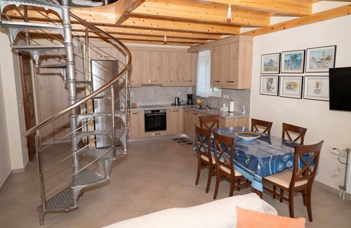 Skidra House | Evia Breezy Maisonette-Summer Escape Near the Sea