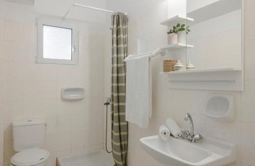 Leivathos Apartment | Evianna Studios