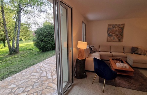 Benais House | Exceptional pavilion with direct access to the grounds of the Château Royal de Benays