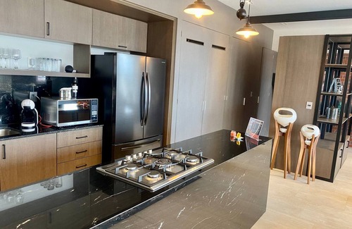 Angelopolis Apartment | Exclusive Apartment With Jacuzzi Rockefeller