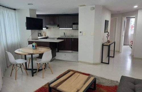 Las Tolas Apartment | Exclusive and Modern Apartment with the Best Location in Quito. Carolina 170517