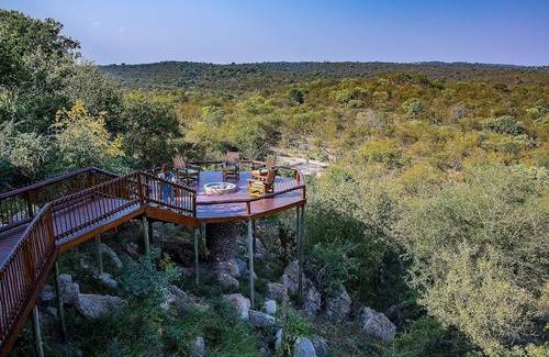 Hoedspruit Villa | Exclusive Bush Villa Inside the Greater Kruger National Park, home of the Big 5