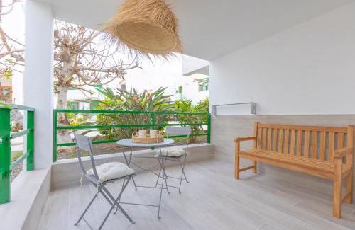 Caleta de Fuste Apartment | Exclusive Design Loft with air-conditioning 7 minutes from the beach