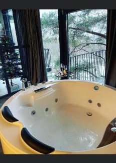 Sendvario seniunija Apartment | Exclusive Jacuzzi Apartaments Klaipėda