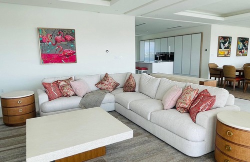 Palm Cay Condo | Exclusive One Marina Condo at Palm Cay, luxury amenities, 3 BR, large open space