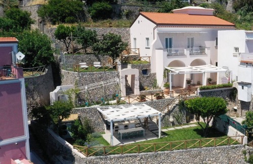 Praiano Villa | Exclusive Villa on the sea with pools