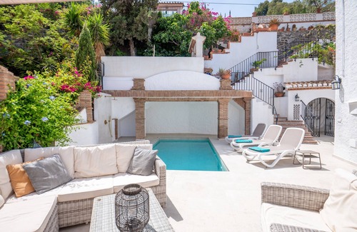 Velilla-Taramay Villa | Exclusive Villa with Sea Views, Private Heated Pool, 15-Min Walk to the Beach