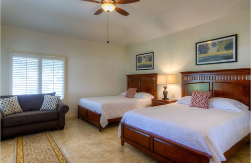 Barton Creek Lakeside Cottage | Executive Cottage in Barton Creek Lakeside