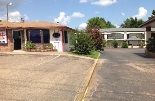 Texarkana Hotel | Executive Inn Texarkana
