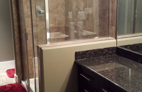 Saskatoon Bed & Breakfast | Executive Quiet Home on Edge of City1