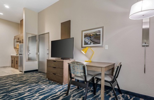 Flour Bluff Hotel | Executive Residency by Best Western Corpus Christi