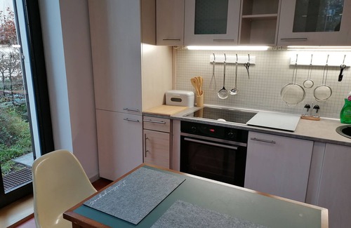 Meiningen Apartment | Exklusive Ferienwohnung in Architekten Villa - Nähe Theater