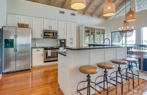 Spicewood House | Expansive Lake Travis Vacation Rental with 3 Decks