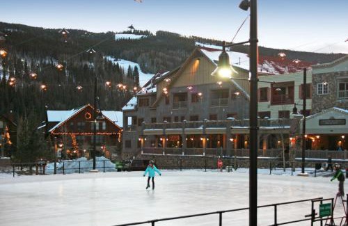 River Run House | Expedition Station 8590 by SummitCove Lodging