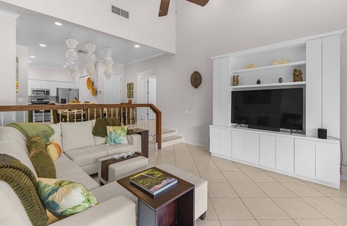 Herradura Condo | Experience a contemporary luxury condo with pool, gym, and beach club access.
