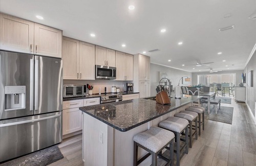 Boca Grande Condo | Experience Boca Grande North #38, a stunning 2-bedroom condo the sleeps 5