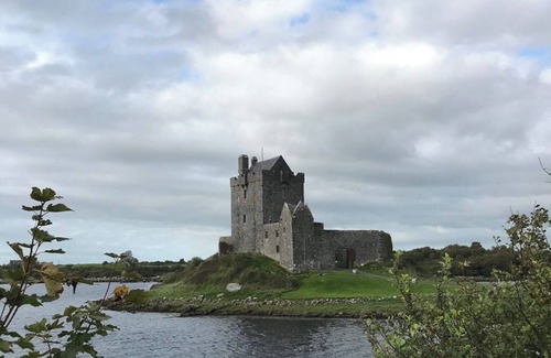 Kinvara Apartment | Experience coastal charm in the heart of Kinvara