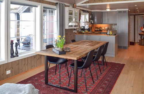 Kroderen House | Experience fairytale nature