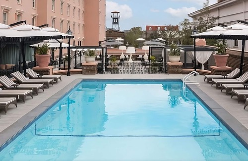 French Quarter Hotel | Experience Historic Charleston! Pool, Onsite Restaurant!