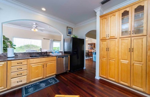 St. Augustine House | Experience the mesmerizing beauty of the Atlantic Ocean from the recently renovated 1500 sq