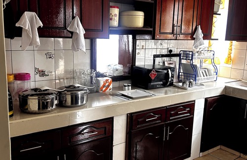 Syokimau Bed & Breakfast | Experience the perfect blend of comfort and convenience at Axis Guest House.