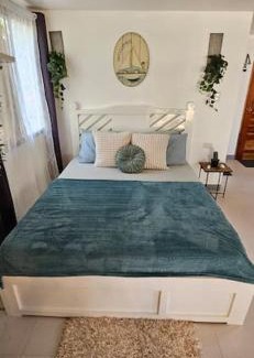 San Francisco Island House | Experience tiny house living right at the beach, Vacation home