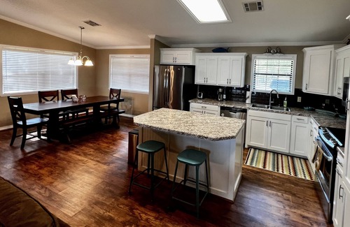 Farmerville House | Experience tranquility in this spacious 4- bedroom house on Lake D'Arbonne.