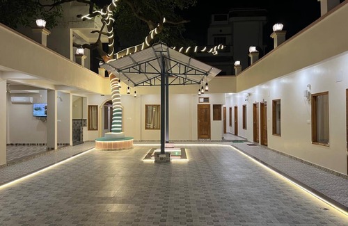 Varanasi House | Explore Kashi with SerenityStays : Spacious 8 Bedroom Retreat at City Centre!