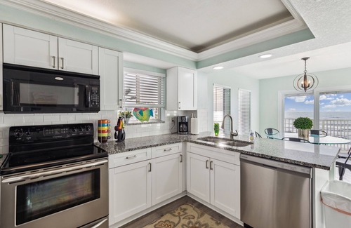 Indian Rocks Beach Condo | Exquisite Beachfront Penthouse Condo on Indian Rocks Beach