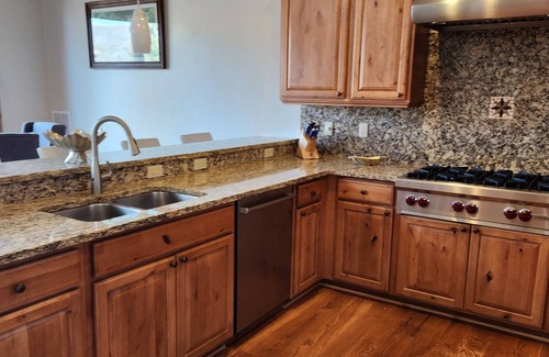 Edwards House | Exquisite mountain home minutes from Beaver Creek