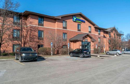 Warren Hotel | Extended Stay America Select Suites - Detroit - Warren