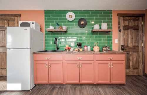 Prescott Apartment | Extended Stay | Spacious Kitchen Studio | Free Parking
