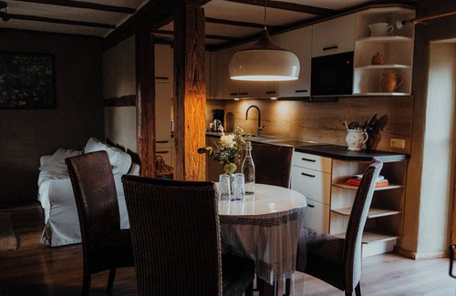 Oppurg Condo | extraordinary rooms in manor from 16. Century in a fantastic secluded location