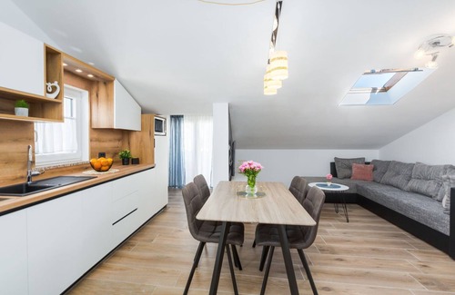 Spadici Apartment | Extravagant flat just 250 metres from the beach with private balcony, barbecue, WiFi