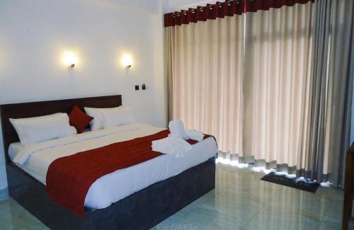 Ambagollapathana Hotel | Eyeful Ella