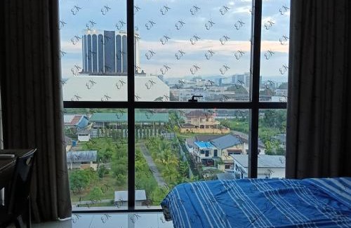 Batu Lintang Hotel | EzyStay Kozi Square LD Legenda Regatta Suite