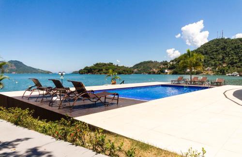 Caieira Apartment | Férias no paraíso! Um mar pra chamar de seu!