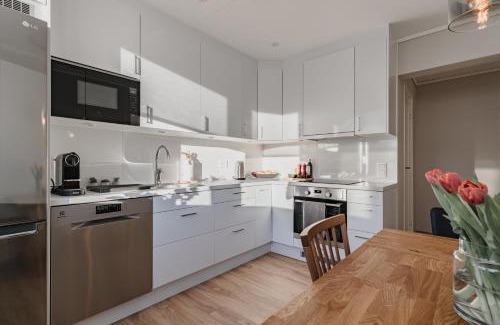 Huskvarna Apartment | Förstklassig bekvämlighet!