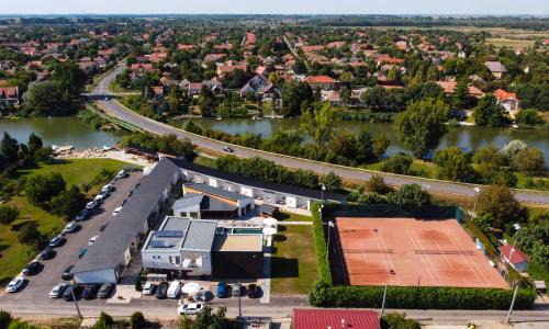 Bekesszentandras Apartment | Füzeskerti Apartmanház