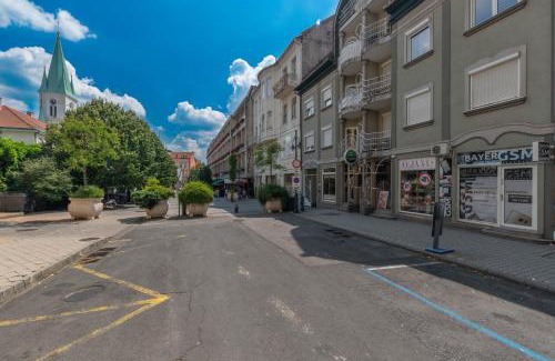 Kaposvar Apartment | Főtér Apartman Kaposvár