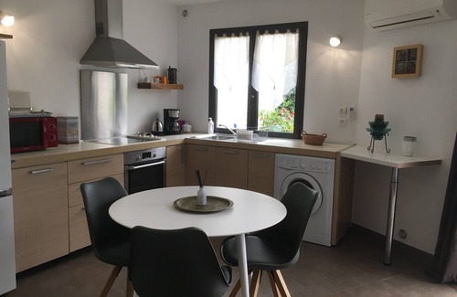 Bastelicaccia Apartment | F2 comfortable villa ground floor, near the sea. Ideal for couples