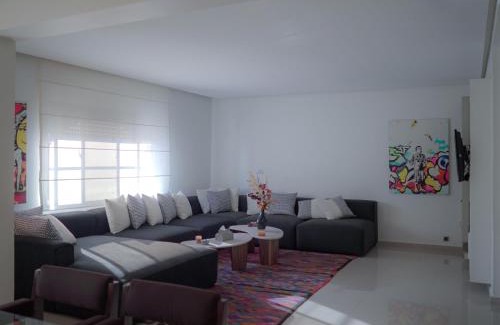 Gauthier Apartment | F5 Chic & Raffiné à Gauthier, Place Ollier!