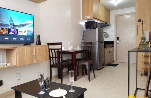 Marilao Condo | F524 Place by Lee Portum in SMDC Cheer Residences