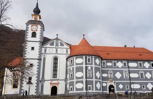 Podcetrtek Apartment | F96 TERME OLIMIA, Aqualuna KAMP NATURA PODČETRTEK card included all year