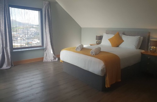 Dingle House | Fab View