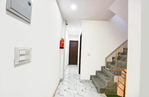 Janakpuri Hotel | FabHotel ASP Royal Residency I